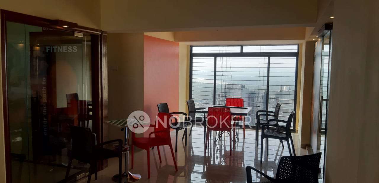 2 BHK Flat In Romell Empress For Sale  In Borivali West