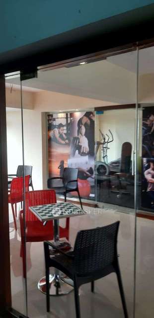2 BHK Flat In Romell Empress For Sale  In Borivali West