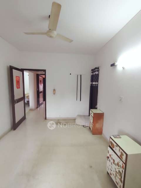 2 BHK Flat In Rang Rasayan Apartments for Rent  In Sector 13