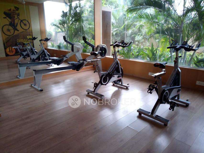 2 BHK Flat In Mayfair Hillcrest For Sale  In Vikhroli West