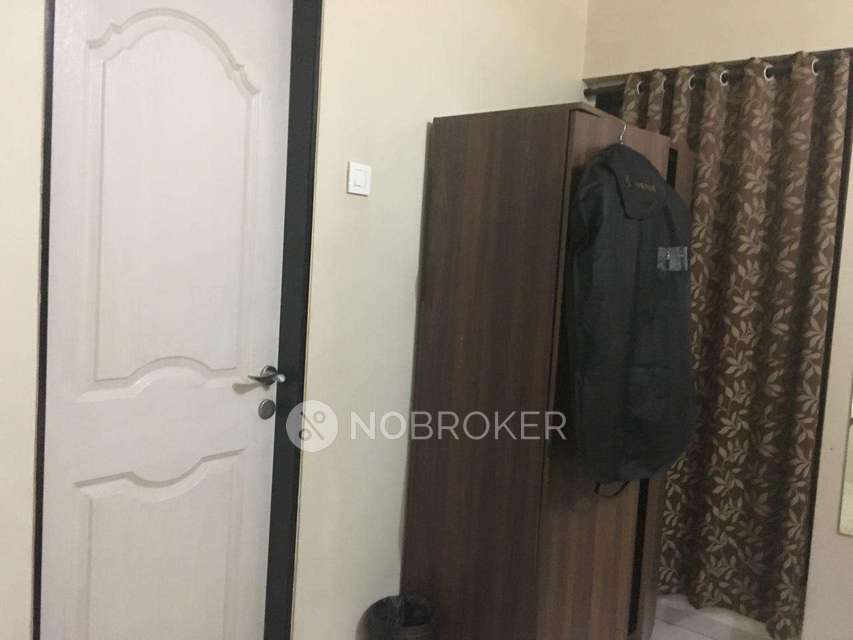 2 BHK Flat In Mayfair Hillcrest For Sale  In Vikhroli West