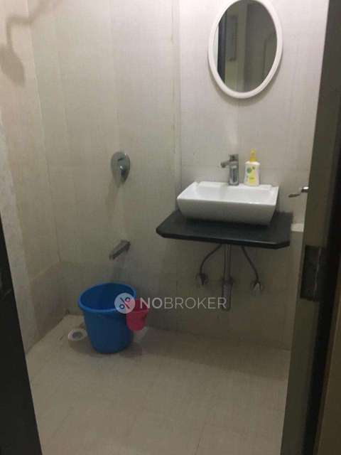 2 BHK Flat In Mayfair Hillcrest For Sale  In Vikhroli West