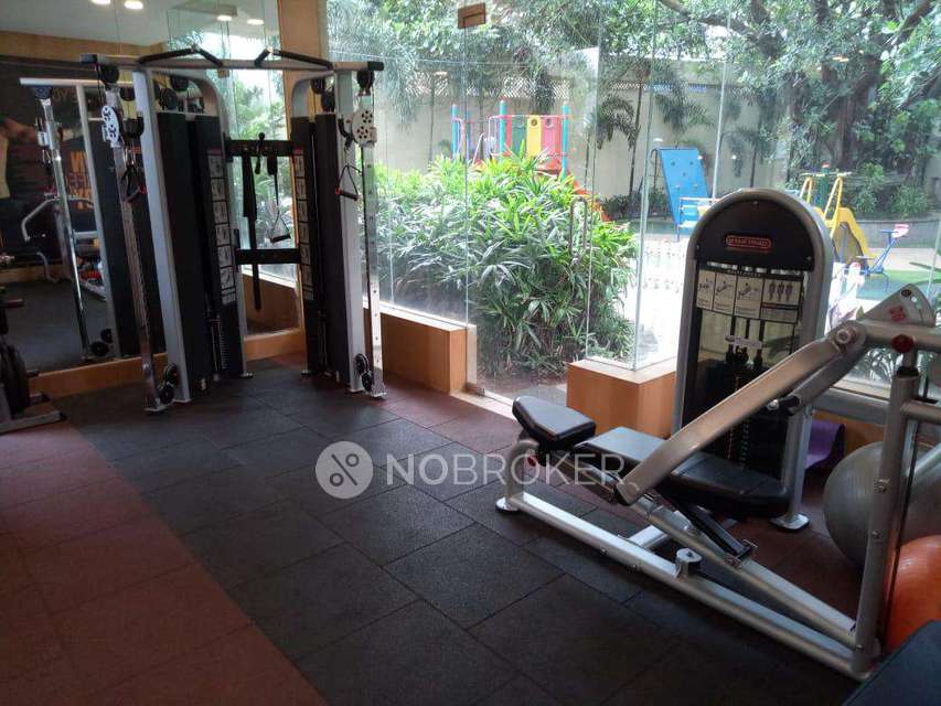 2 BHK Flat In Mayfair Hillcrest For Sale  In Vikhroli West