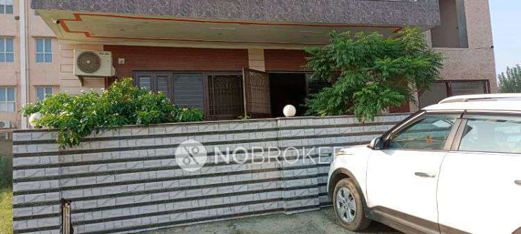 3 BHK Flat In Bptp Parkland Pride For Sale  In Sector 77