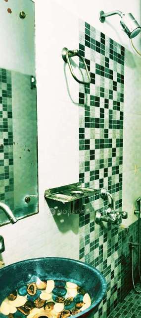 2 BHK Flat In Radiant Lakeview Apartment, For Sale  In Krishnarajapuram