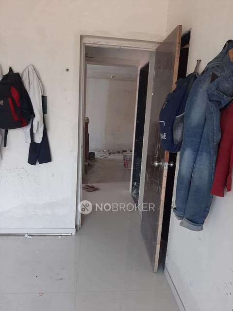 1 BHK Flat In  Eliment For Sale  In Shilphata Thane