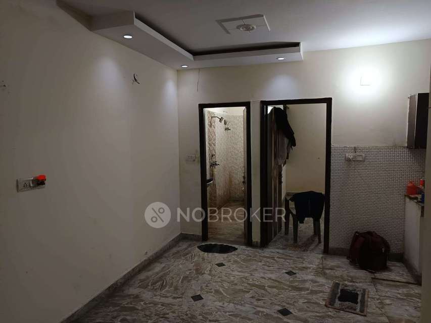 2 BHK Flat In Apartment for Rent  In Nirman Vihar, Veer Savarkar Block, 