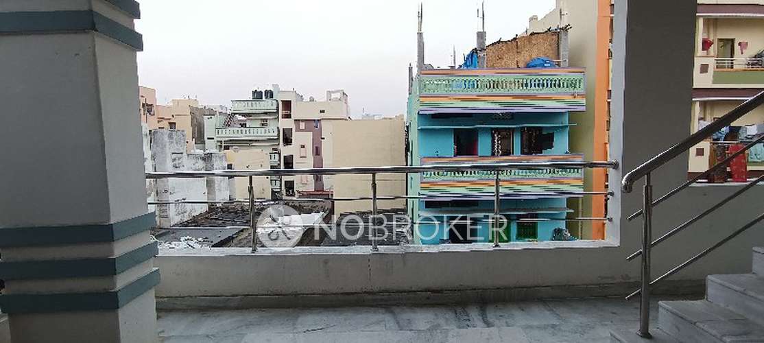 4+ BHK Flat For Sale  In Ramnagar