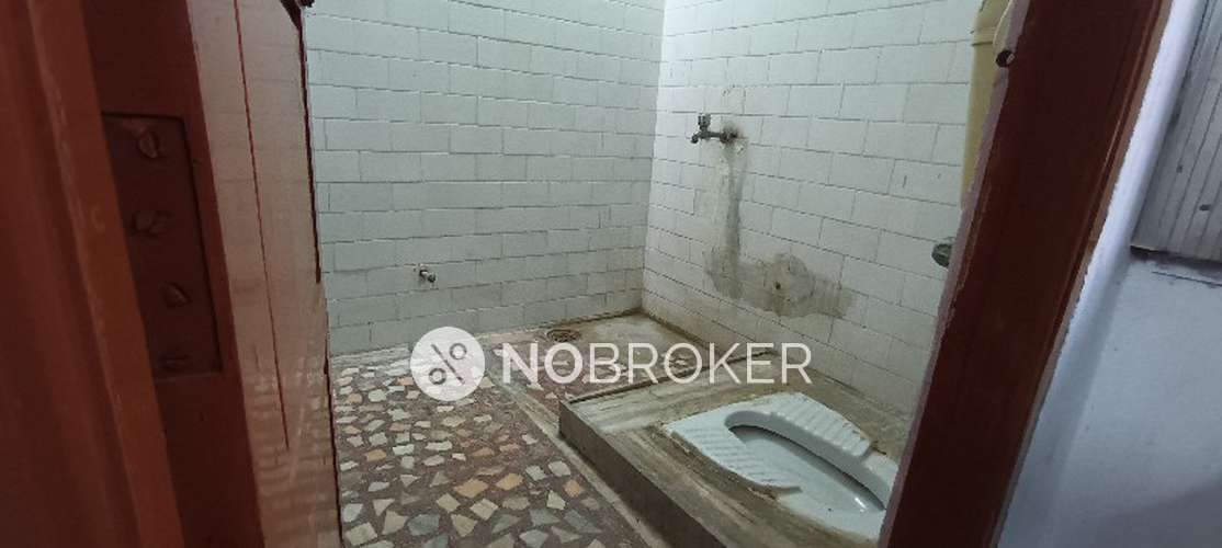 4+ BHK Flat For Sale  In Ramnagar