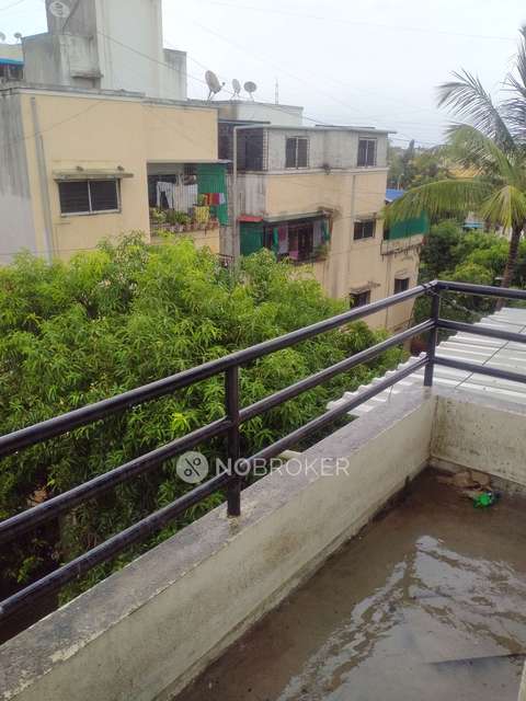 Single Room for Male In 2 BHK  In Chinchwad