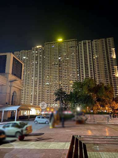 3 BHK Flat In Saya Gold Avenue For Sale  In Indirapuram