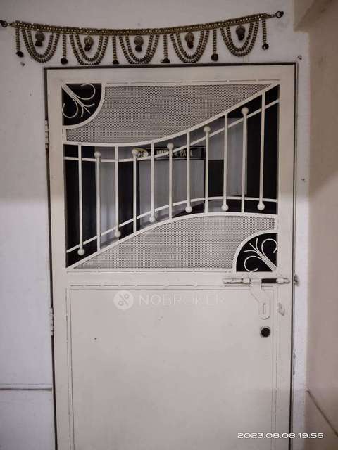 1 BHK Flat In Golden Bay   For Sale  In  Wagholi