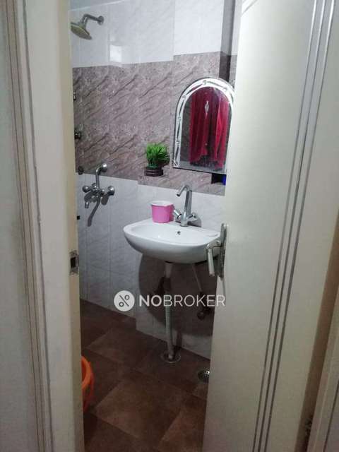 2 BHK Flat In Rajlaxmi Apartment For Sale  In Sector 7