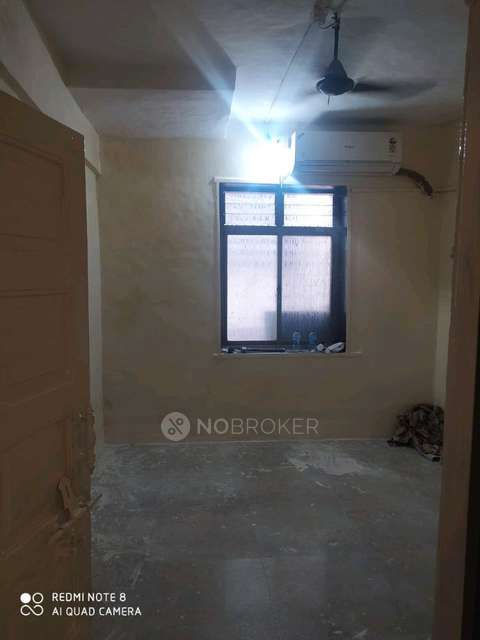 1 RK Flat In New Shreyas Bldg, Oppste Khandke Chawl for Rent  In The Girgaon Panche Depot Private Limited