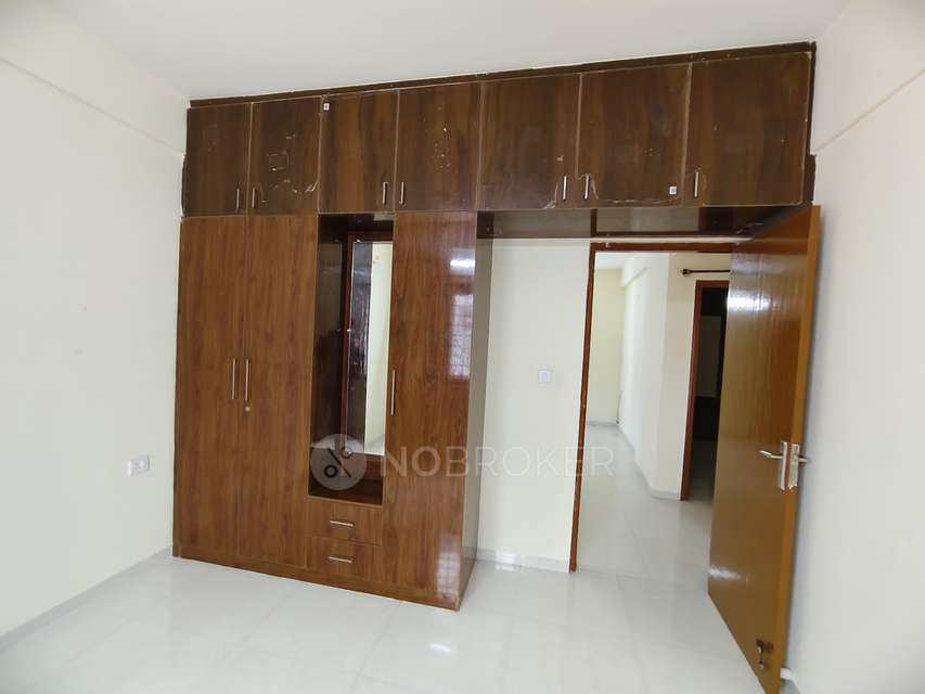 2 BHK Flat In Ds Max Sky Classic for Rent  In Bommasandra(family Female Bachelors)