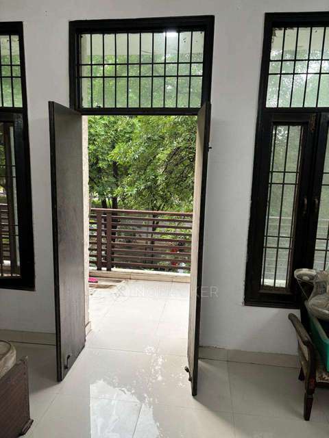 4+ BHK House For Sale  In Beta Ii