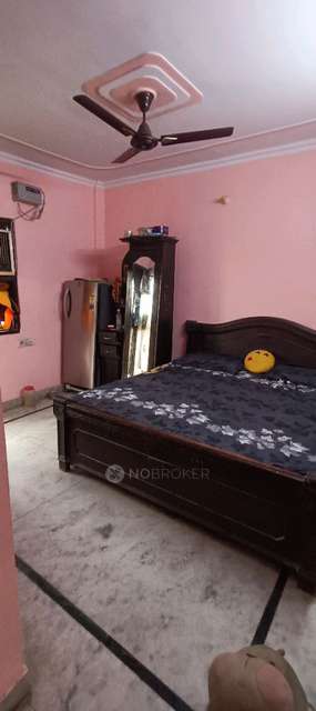 4+ BHK Flat In Standalone For Sale  In Karol Bagh