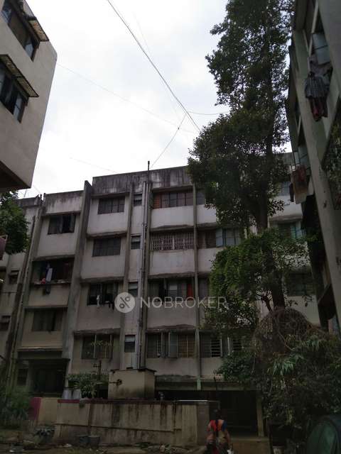 2 BHK Flat In Ganga Nagari Co-operative Housing Society for Rent  In Karve Nagar