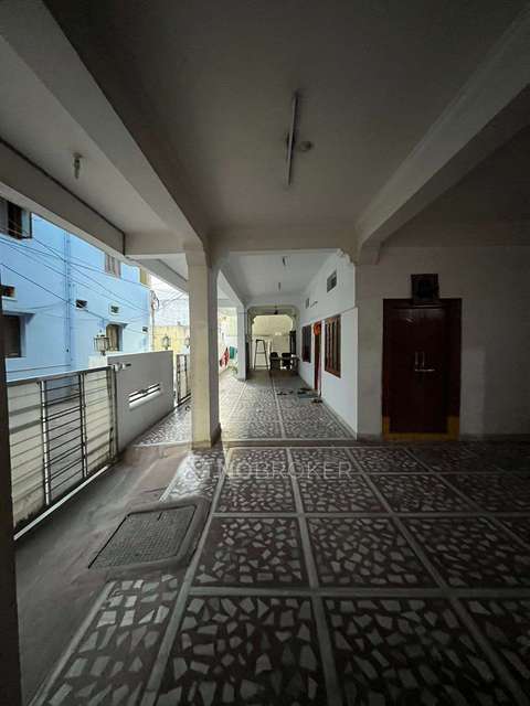 4+ BHK Flat For Sale  In Attapur