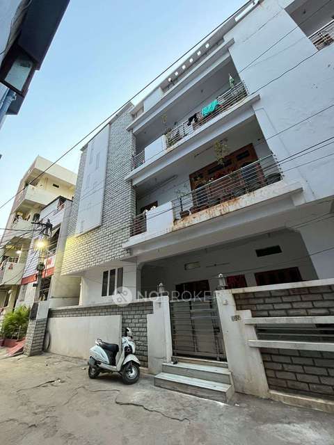 4+ BHK Flat For Sale  In Attapur