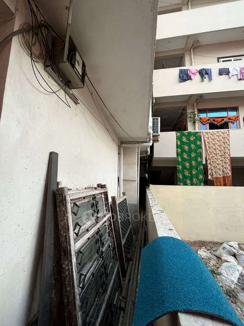 4+ BHK Flat For Sale  In Attapur