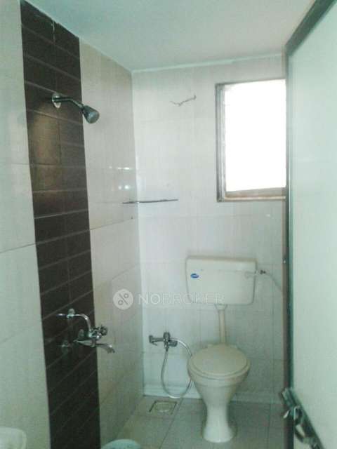 1 BHK Flat In Shama Apartment For Sale  In Kurla West