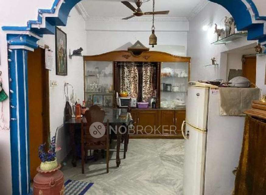 2 BHK Flat In Sriram Ambika Nilaya For Sale  In Krishi Nagar