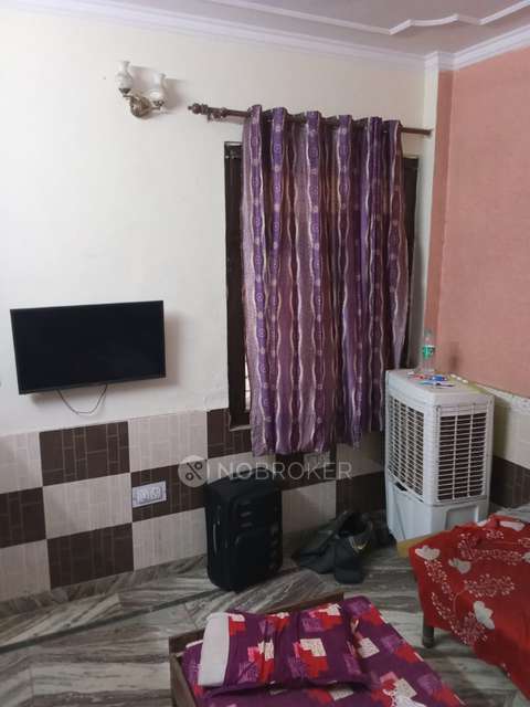 PG for Boys in Sector 45