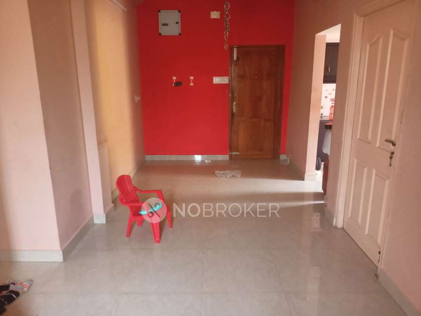 2 BHK Flat In Jr Corner For Sale  In Vengaivasal, Medavakkam