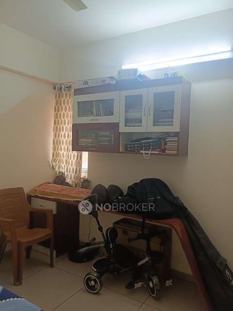 3 BHK Flat In Gr Shruthi Nivas For Sale  In Singasandra