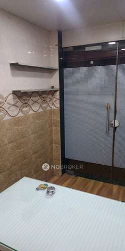 Commercial Property in Mulund West, Mumbai for Rent 