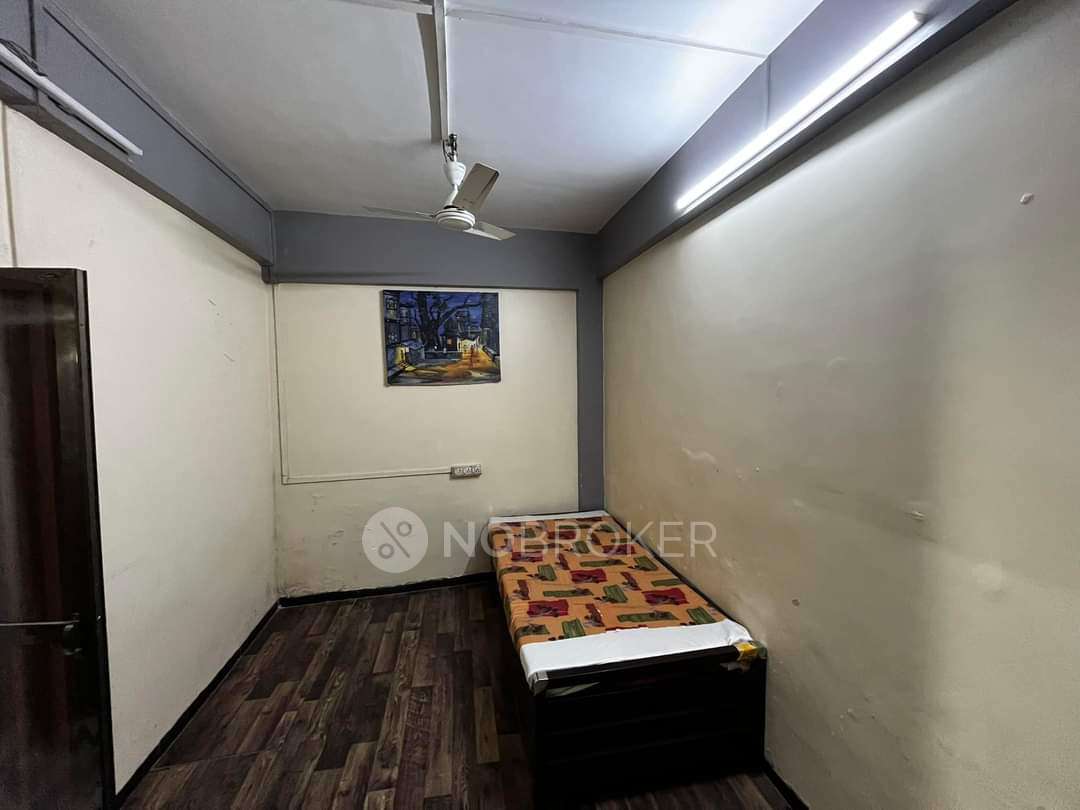 Uttam jeevan chs kurla west Uttam Jivan Rent WITHOUT BROKERAGE Fully