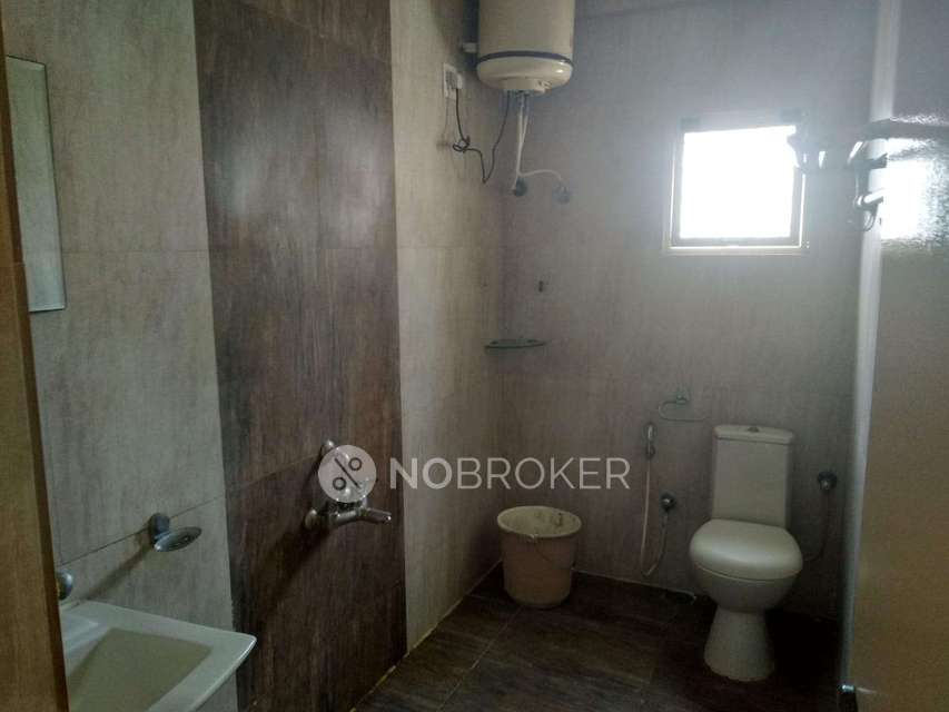 4 BHK Flat In Green Skies Blue Forest Apartment For Sale  In Panduranga Nagar