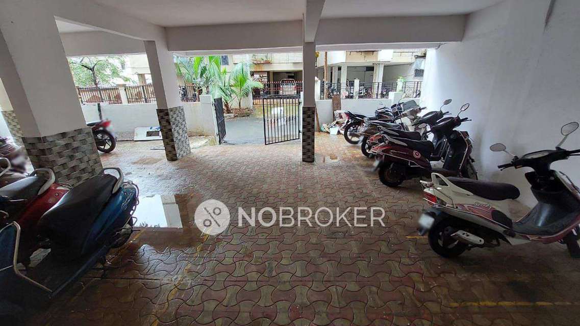 2 BHK Flat In Tulsi Vihar Seawoods For Sale  In Nerul