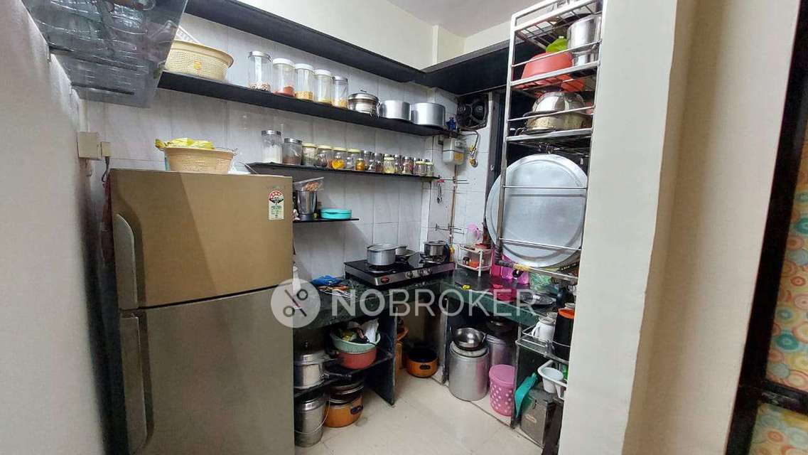 2 BHK Flat In Tulsi Vihar Seawoods For Sale  In Nerul