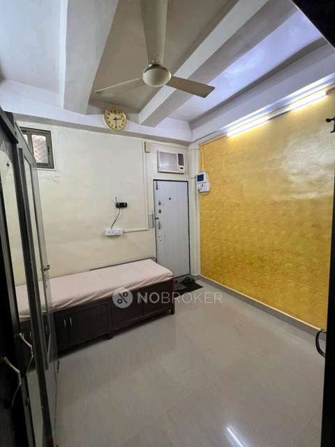 1 RK Flat In Kohinoor Mill Compound for Rent  In Dadar