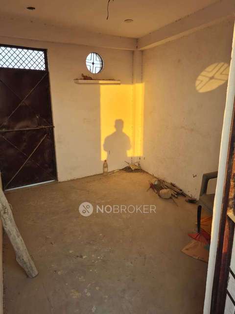 3 BHK Flat For Sale  In Kirari Suleman Nagar