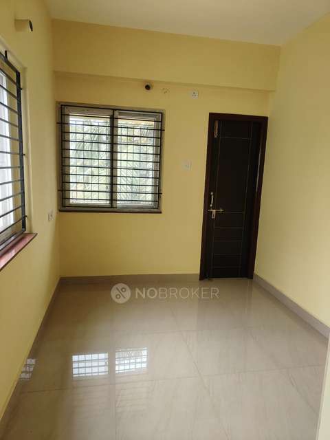 2 BHK Flat In Sri Kandan For Sale  In Perungudi