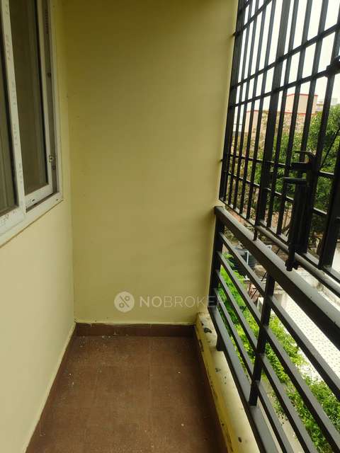 2 BHK Flat In Sri Kandan For Sale  In Perungudi