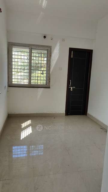 2 BHK Flat In Sri Kandan For Sale  In Perungudi