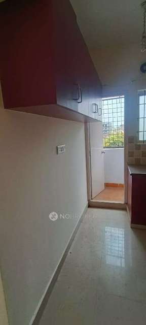 2 BHK Flat In Prabhavathi Paramount Block A For Sale  In Electronic City