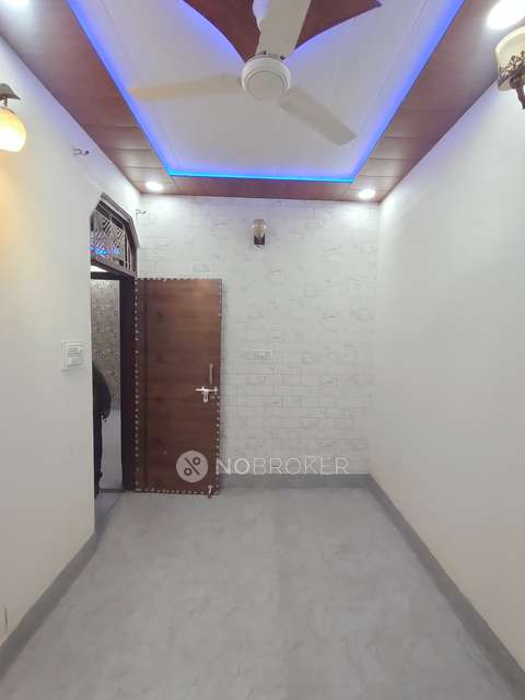 1 BHK Flat In Mahindra Park For Sale  In The Adarsh Tuition Center