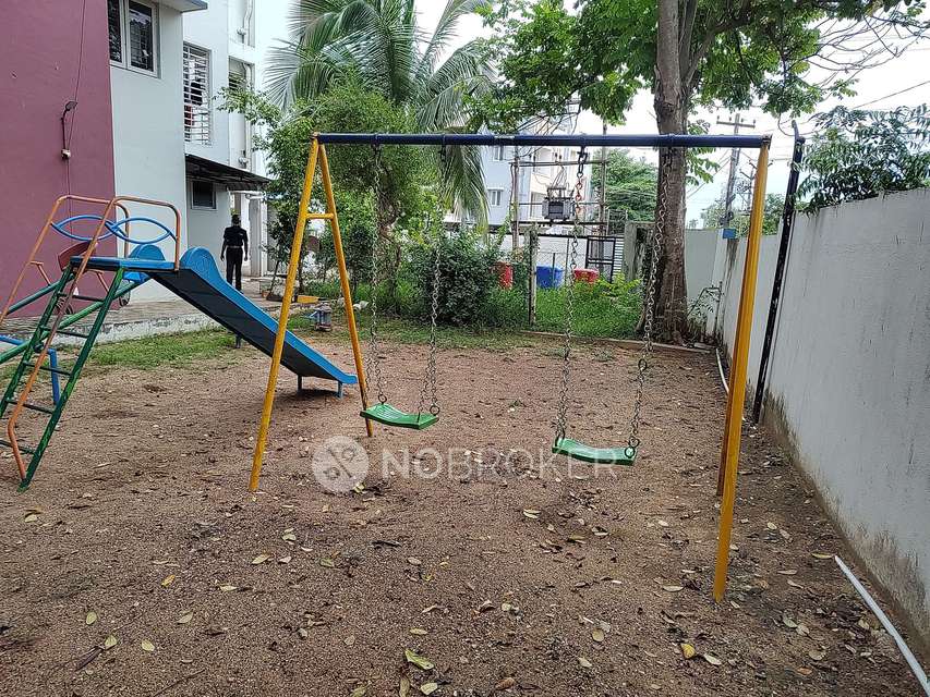 2 BHK Flat In Btd Esplanade For Sale  In Perumbakkam