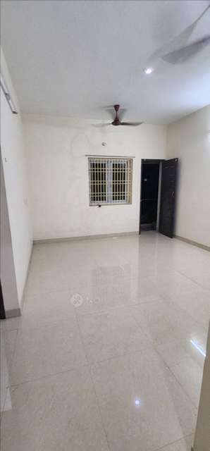 2 BHK Flat In Priyanka Appartments, Thoraipakkam For Sale  In Mettukuppam
