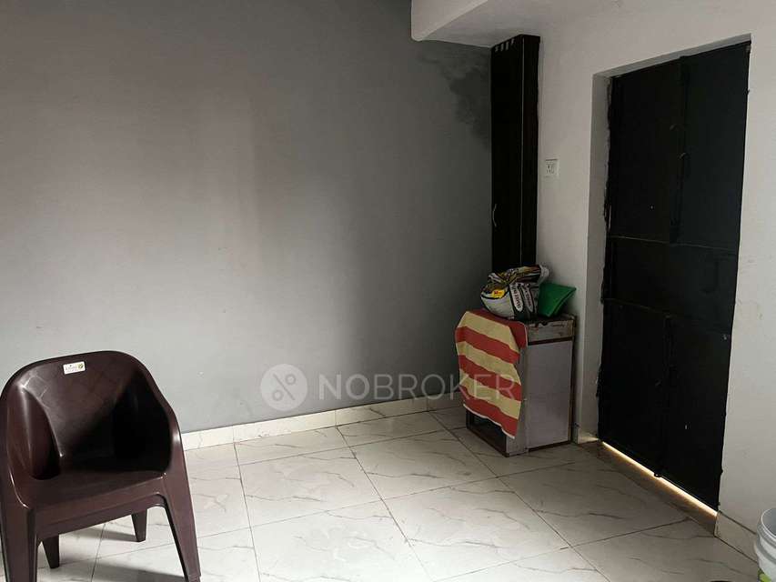 3 BHK Flat In Standalone Building  For Sale  In Pratap Vihar