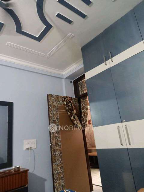 2 BHK Flat In Rentel Services for Rent  In Raju Park
