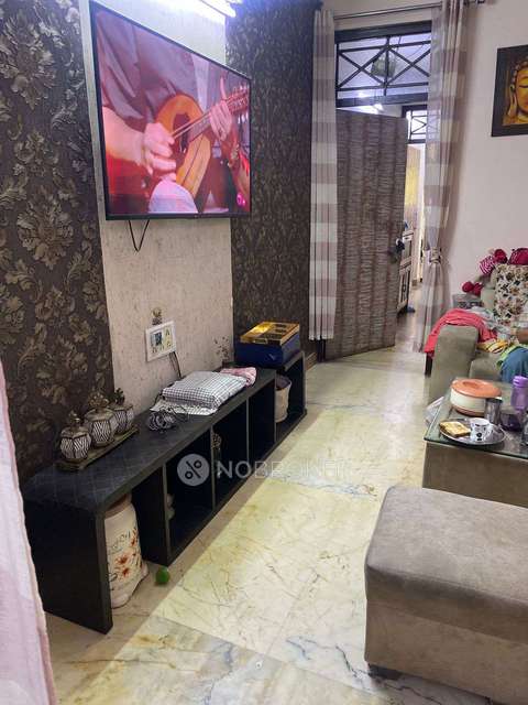 2 BHK Flat In Standalone Building  For Sale  In Karam Pura