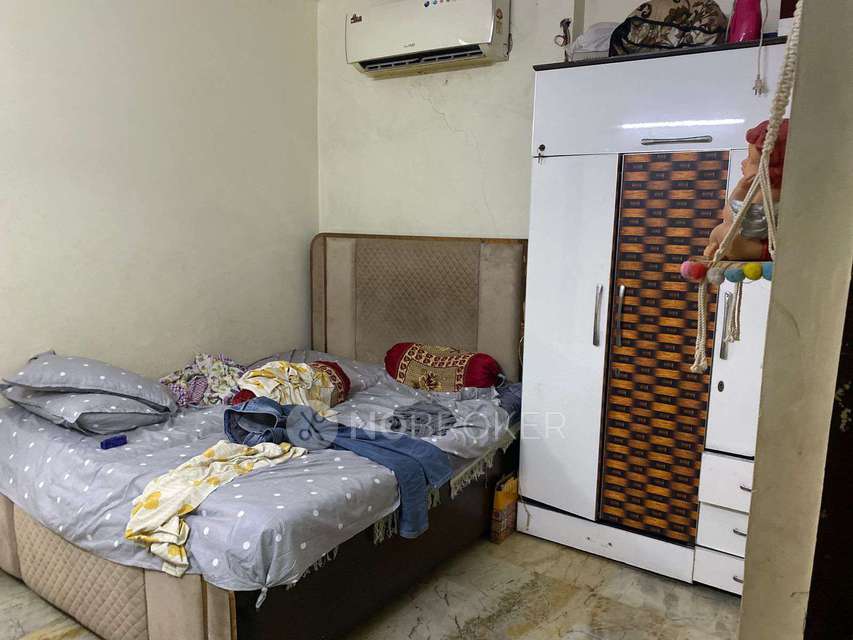 2 BHK Flat In Standalone Building  For Sale  In Karam Pura
