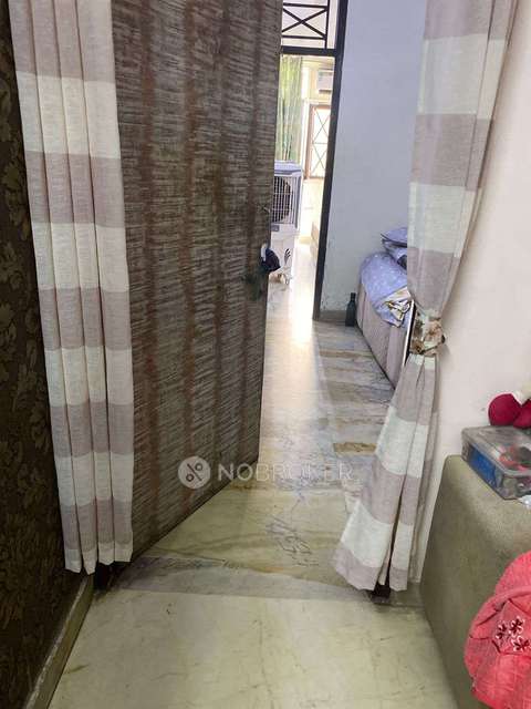 2 BHK Flat In Standalone Building  For Sale  In Karam Pura