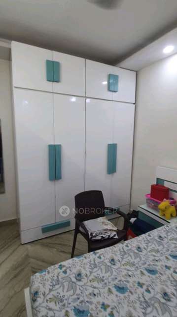 2 BHK Flat In Rwa Parmanand For Sale  In Mukherjee Nagar